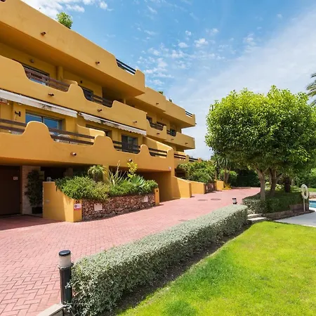 La Meridiana Luxurious House With Great Location Marbella