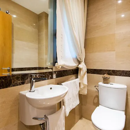 Apartment La Meridiana Luxurious House With Great Location
