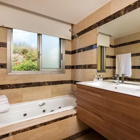 La Meridiana Luxurious House With Great Location *